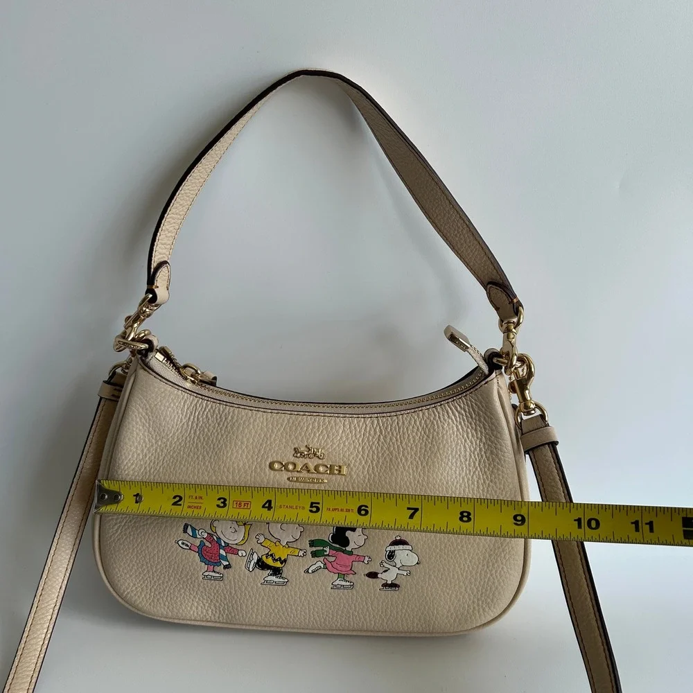 Coach x Peanuts Teri Ivory Leather Snoopy Friends Shoulder Bag CE861